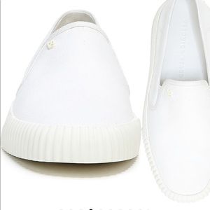 Brand new Veronica Beard Panelle sneakers